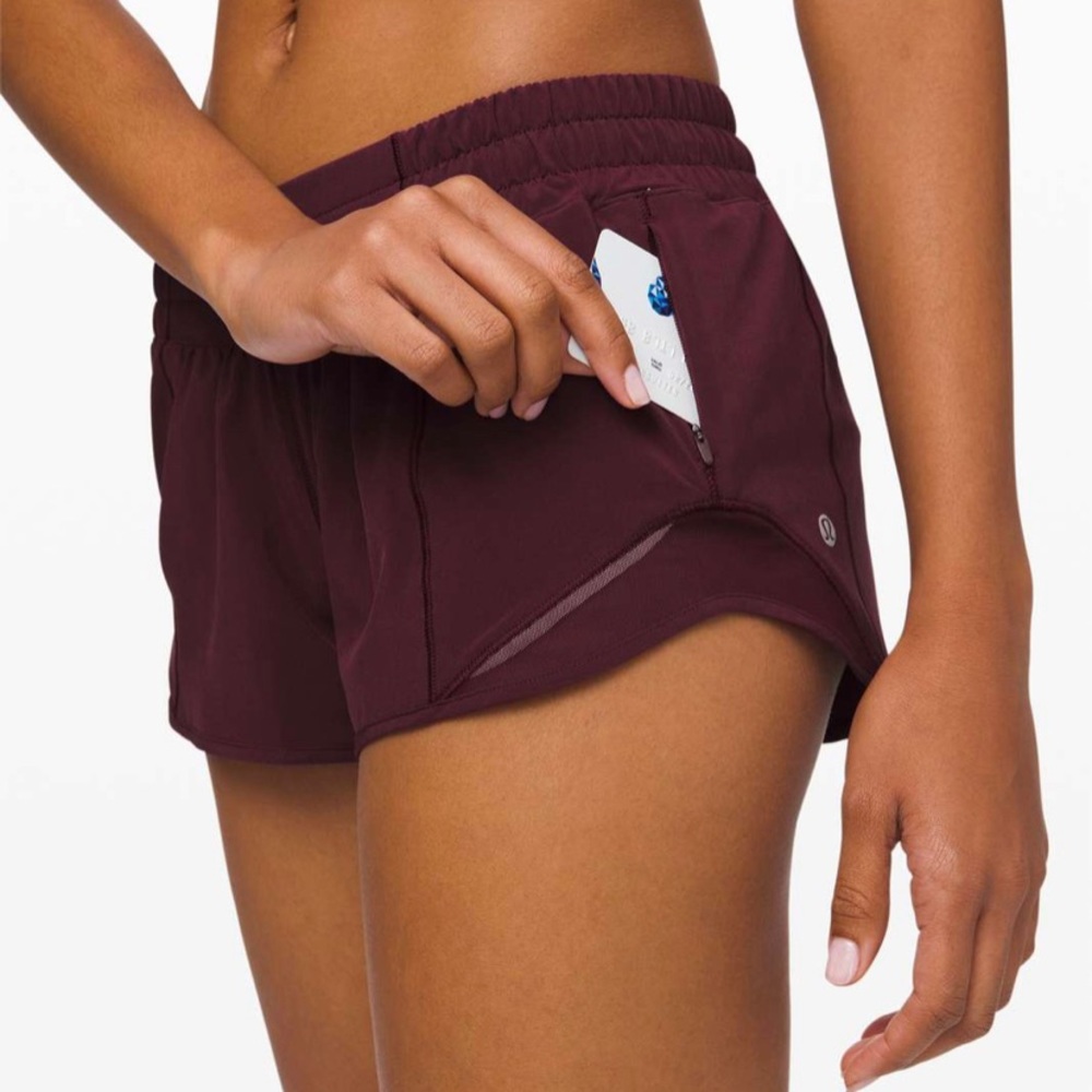 *RARE* Lululemon Hotty Hot Shorts
